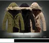 Piumino da uomo Parka Autunno-Inverno Giacca da uomo Un cappotto invernale verde militare nero Piuma Abrigos Hombres Invierno Chaqueta Plumas1