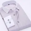 Chemises habillées pour hommes Vente en gros - Chemise pour hommes à rayures classiques en coton à manches longues pour affaires formelles vêtements sociaux Chemise Homme X098