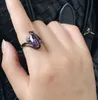 Luxury Sapphire Purple Zirconia Gun Black Alloy Band Ringar för Women Fashion Party Engagement Ring Smycken Lady Presenter (storlek 7,8,9,10)