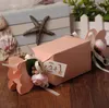 50 pcs Flor Caixa de Doces Chocolates Caixas Com Fita Para Festa de Casamento Do Presente Do Favor Do Chuveiro de Bebê