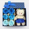 6Pcs / Box Romantic Rose Soap Flower con Little Cute Bear Doll Grande per San Valentino Giftsfor Regali di nozze o regali di compleanno