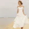 Strandhochzeitskleider 2017 Spaghetti aus der Schulter Handgefertigte, gestufte, teelange Brautkleider mit Blumen, nach Maß, China EN6027