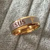 Grande qualité grande taille 8 mm 316l en acier titane 18k argent en or plaqué Jesus Cross Letter Bible Mariage Band Ring Men Women309m