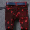 Pantalones vaqueros para hombre con estampado de calavera para hombre Pantalones rojos de diseñador rectos delgados casuales Pantalones estampados para hombre Hombre1