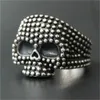 2pcs / mycket nyaste design populär cool skalle ring 316l rostfritt stål mode smycken band fest New Ghost Skull ring