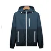 Våren Nya Mäns Jacka Sportkläder Men Fashion Tunn Windbreaker Jacka Zipper Coats Outwear Herrkläder