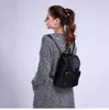 Известный бренд рюкзак для женщин рюкзаки сплошные винтажные девушки школьные сумки для девочек черные искусственные кожаные женщины рюкзак