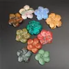 Charme Vintage Dame Multi-style Natur Kristall Schneeflocke Mischfarbe Jaspis Achat Jade Gebohrt Loch Blume Anhänger Schmuck für Frauen Neujahr
