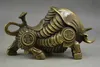 Collectie Chinese sculptuur "Zhaocaijinbao" Old Copper Bull Statue