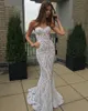 Berta Mermaid Dresses 레이스 아플리케인 연인 등이없는 신부 가운 스윕 기차 해변 웨딩 드레스