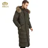 Großhandel - 2016 Pelzkragen weiße Daunen dicke Kapuze lange knielange Winter für Russland Casual Coat Male1 Herren Parkas