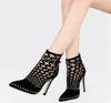 2017 vrouwen sandalen laarzen dunne hiel snijdingen uit laarzen punt teen spike stud booties fretwork party schoenen vrouwen dunne hak jurk schoen mujer boten