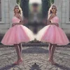 Prachtig Roze Strapless Korte Prom Dresses Lace Up Applicaties Kralen Avondjurken Tule Knielengte Homecoming Party Dress Formele slijtage