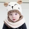 Vinter baby hatt och halsduk söt 3d katt virka stickade kepsar för spädbarn pojkar flickor barn barn nacke varmare