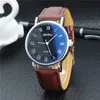 손목 시계 패션 드레스 시계 맨 039S 및 여자 039S 시계 가죽 쿼츠 시계 블루 라이트 성격 캐주얼 시계 re8690065