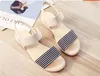 Venta de sandalias de verano para mujer, zapatos planos con punta abierta, sandalias romanas, sandalias antideslizantes de fondo suave para mujeres embarazadas