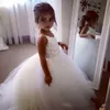 Kwiat kości słoniowej Dziewczyny Sukienki Wed Tulle Koronki Top Spaghetti Formalne dzieci Nosić na imprezę Komunion Dress Tulle Tanie Toddler Pegant Suknie