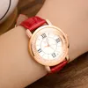 2017 Novo presente de natal Moda Feminina Luxo Lazer Conjunto Auger Diamante Dial Aanlog Relógio De Quartzo De Aço Inoxidável com Pulseira De Couro relógios