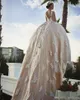 Saudiska nya Champagne Arabia Ball Gown Wedding Dresses Spaghetti Straps White Spets Appliques Pärled Plus Size Court Train Formella brudklänningar S