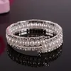 Luxury Pearls 3 Rows Rhinestones Stretch Bangle Bröllop Armband Brud Smycken Billiga Kristaller Armband för Bride Evening Prom Party