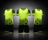 Maillots de football personnalisés de l'équipe vierge définit en gros Gym Jogging Tops de course à manches courtes avec shorts, ensembles de course à la mode, uniforme de football pour hommes