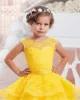 フラワーガールドレススパゲッティボールガウンチュール子供ドレス美しい花の女の子のウェディングドレス