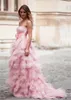 Tulle Strapless Neckline A-Line Aftonklänningar Med Handgjorda Blommor Ruffled Tulle Pink Prom Gowns Vestidos Cortos De Fiesta