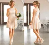 Nieuwe Land Korte Bruidsmeisjes Jurken voor bruiloften Halster Juweel Neck Full Lace Blush Pink Peals Plus Size Empire Taille Maid of Honorjurken