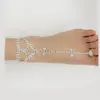 Nowy Bridal Anklet Foot Jewelry Beach Wedding White Crystal Dhinestones Butterfly Anklets dla kobiet Moda Boso Biżuteria Akcesoria