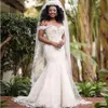 Vestidos de novia africanos de talla grande, encaje retro con cuentas fuera del hombro, vestidos de novia de sirena, vestidos de boda de tren de barrido hechos a medida