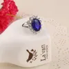 conjunto de anillos de zafiro azul