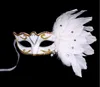 Målade fjädermasker Julmusoleum Masquerade Masks Venetian Princess Masks