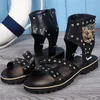 Moda Verão Sandália Botas Sapatos Homem Sandálias De Couro Homem Sapatos Gladiador Preto Sandálias Preto Homem Branco Apartamentos zapatillas muje, Tamanhos eu38-46