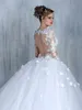 Vintage Ball Gown Long Sleeves Wedding Dresses Sweetheart Lace Dubai Tony Chaaya 3D Floral Backless Bridal Gowns Court Train Plus Size