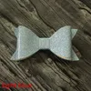 2.17 Nya 12pcs / mycket glitter kände stor storlek härlig hårklipp gullig shinning barrette bowknot hairpin 10 * 5cm storlek hårklipp guld glitter filt