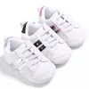 14 Disegni Bambini Scarpe da ginnastica con fondo morbido Scarpe Moda Neonati maschi Ragazze Primi camminatori Baby Indoor antiscivolo Bambino Casual Scarpe per bambini stivaletti per bambini all'uncinetto