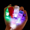 1200pcs / lot LED luz del dedo con pilas luces láser 4 colores Lightsaber para el día de los niños juguetes de cumpleaños del niño regalos lámparas