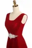 Tanie czerwone sukienki druhny bez rękawów kryształowy pasek podłogi długość szyfonu Junior Country Sukienki Długa pokojówka HO9486993
