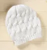 Le vendite calde adattano le protezioni del cappello del Beanie del cranio del Crochet lavorate a maglia calde di inverno degli uomini delle donne mescolano i colori 12pcs/lot