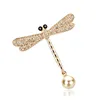 Najwyższej jakości błyszczący kryształ Rhinestone Pearl Dragonfly Broszka Szpilki Dla Kobiet Dziewczyna Wedding Bride Bukiet Broszki Biżuteria Hurtownie Xmas Prezenty