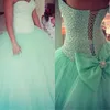 2017 Mint Green Sweetheart Ball Vestido Quinceanera Vestidos Com Cristais De Flores Frisado Plus Size Prazo De Prom Debutante Vestido De Festa BM58