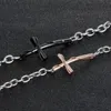 Hochwertiges Fancy Love's Jewelry Edelstahl-Armband „Lingering Love“ mit Kreuz-Charms, ovale Kette, Schwarz-Roségold