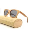 Fashion Men Femmes Lunettes de soleil avec des verres de soleil vintage en bambou avec lentille en bois stent à main