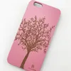 UI op verkoop Superior Kleurrijke Coating Houten Telefoon Gevallen voor iPhone 6 7 8 Plus 11 12 Pro Max Laser Gravure Pattern Cute Tree