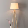 2017 Modern Simple living room floor lamp floor lamp modern minimalist bedroom floor lamp vertical Nordic creative LED lamps