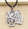 pendentif tête de tigre en argent