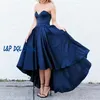 Hi Lo Ballkleid Kurze Abendkleider Sexy Dark Navy Satin Ballkleider Partykleider Reißverschluss hinten Günstig Burgunderrot, Rot, Schwarz, Lavendel