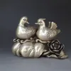 Statua Chine Argent Sculpté Mandarin Canard Sur Lotus Fleur De Bon Augure