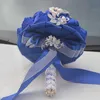 ロイヤルウェディングブーケローズローズ人工甘い15 Quinceanera Bouquet Crystal Silk Ribbon New Buque De Noiva 37 Colors W228-D S2376