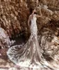 Abiti da sposa con applicazioni di pizzo Boho Abiti da sposa bohémien con maniche ad aletta e gonna staccabile con scollo rotondo Abiti da sposa eleganti a trapezio